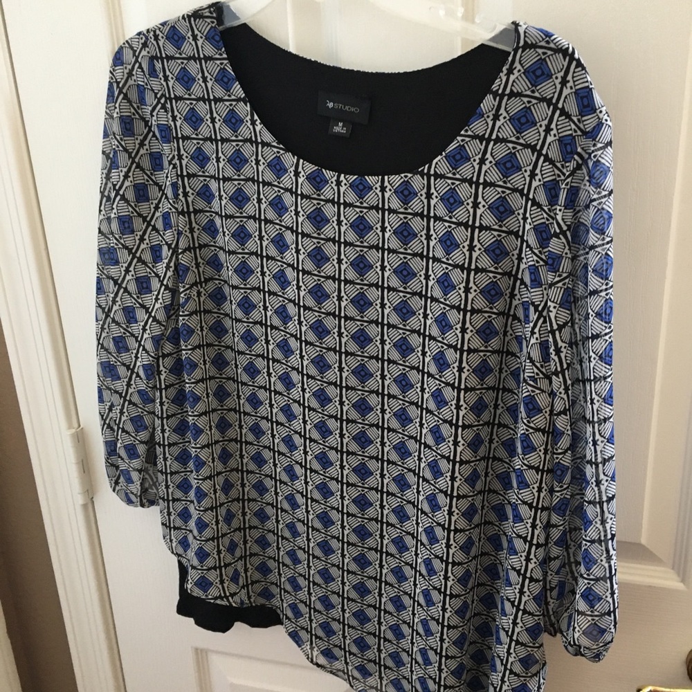 FINAL MARKDOWN Ladies ab studio top medium